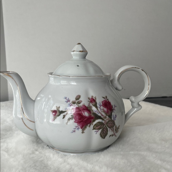 Lipper and Mann Retired Pompadour Rose Gold Trim Teapot - Picture 3 of 7